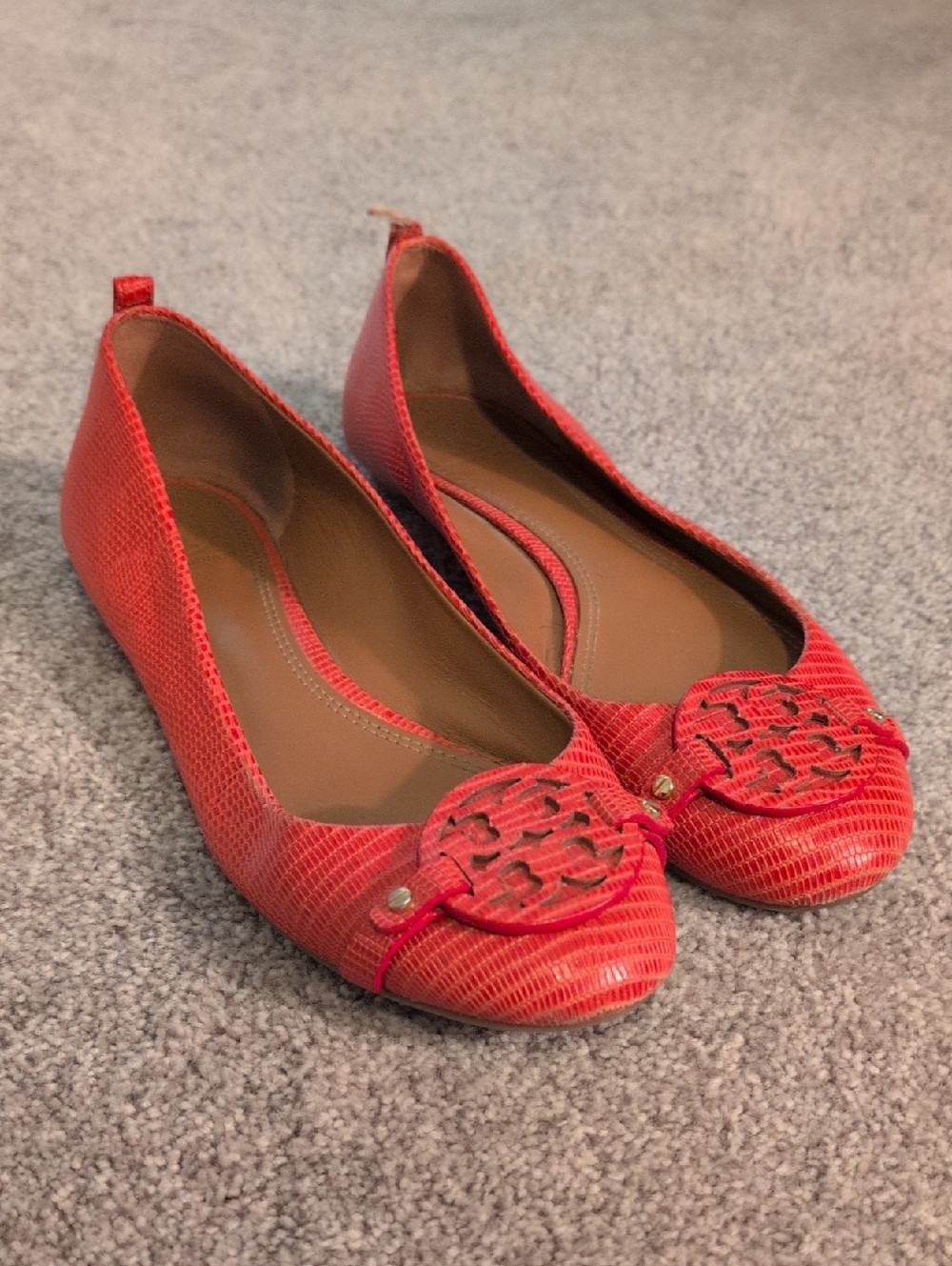 Tory Burch Coral-Red Logo Ballet Flats